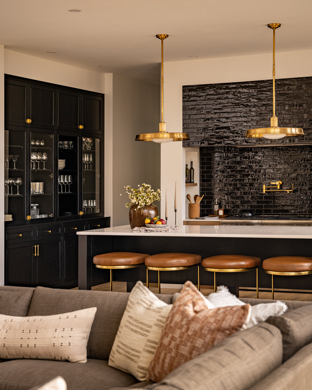 Project New House Old Charm – West of Main Design