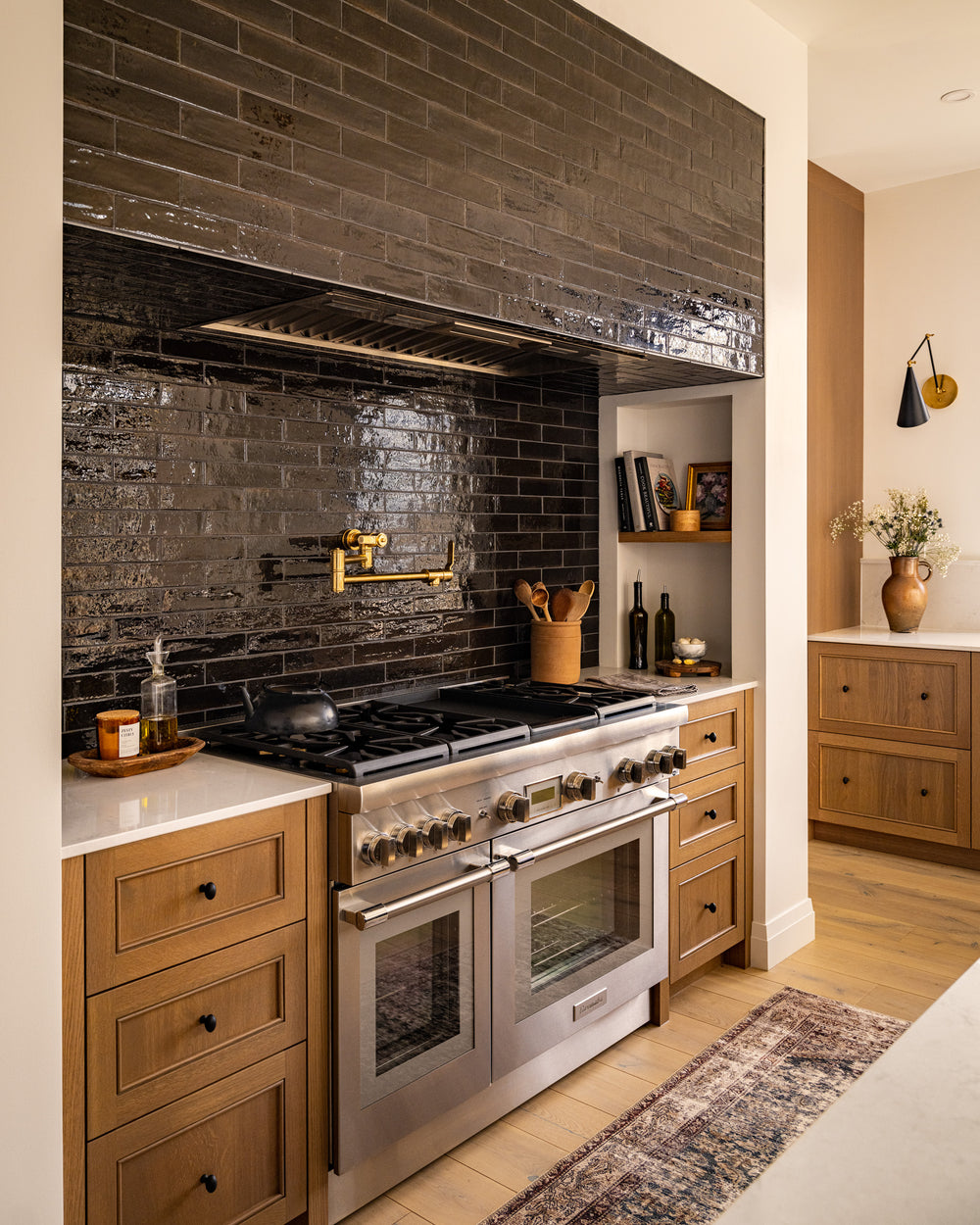 Project New House Old Charm – West of Main Design