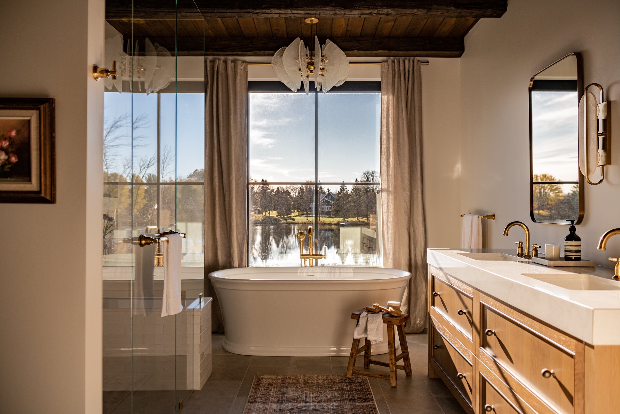 Project New House Old Charm – West of Main Design